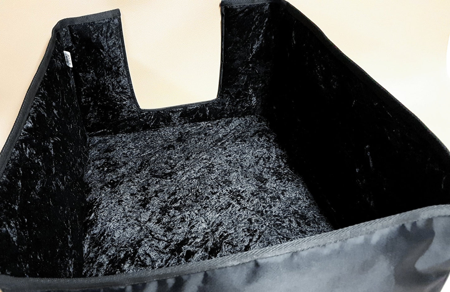 Custom padded cover for McIntosh C2700 2-Channel Vacuum Tube Preamplifier