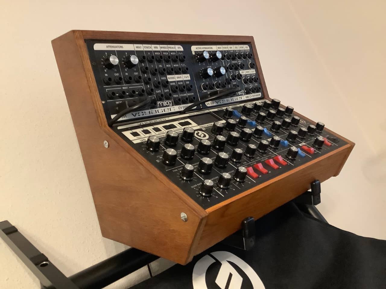 Custom padded cover for Moog Minimoog Voyager RME