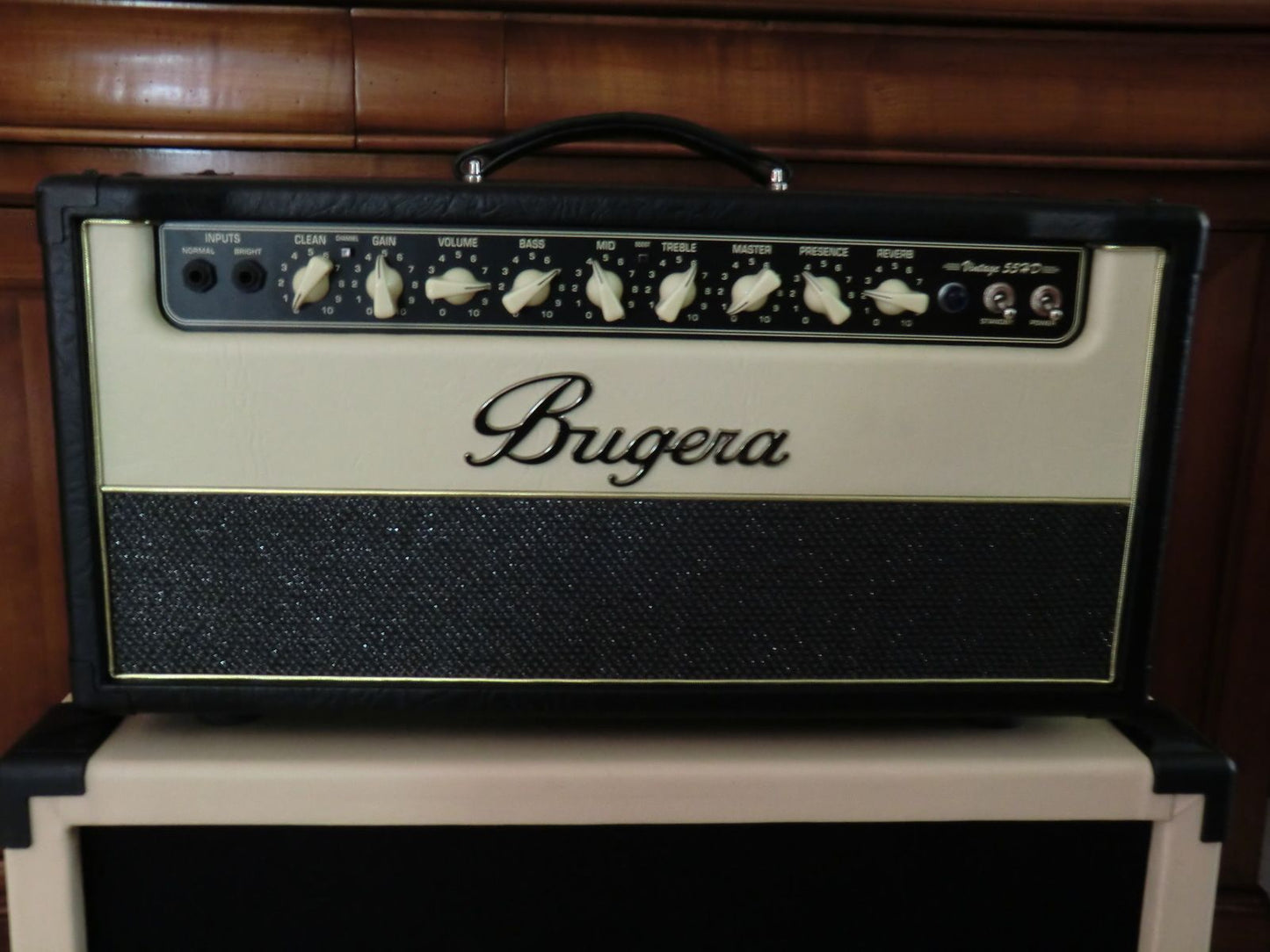 Custom padded cover for BUGERA V55 HD V55HD V55-HD