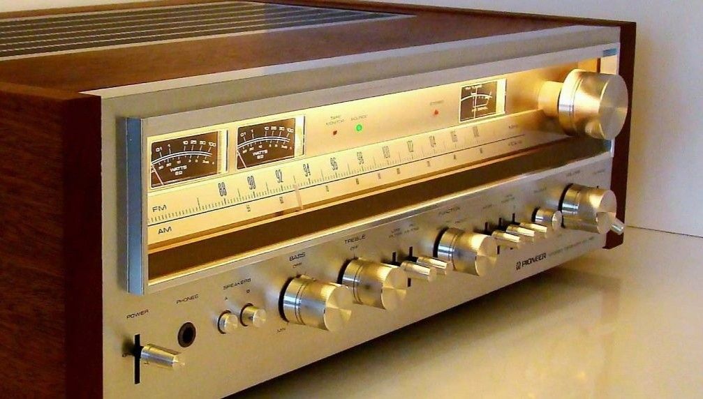 Custom padded cover for PIONEER SX 780 Stereo Receiver