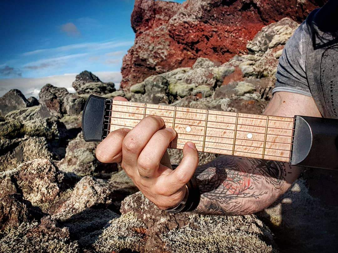 Portable Pocket 6 Frets Guitar Practice Tool (Pocket Guitar)