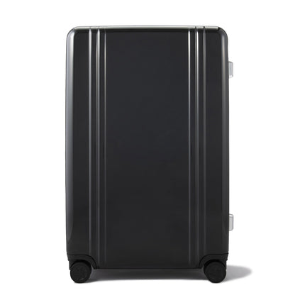 Classic Lightweight 3.0 | 28" Spinner Travel Case