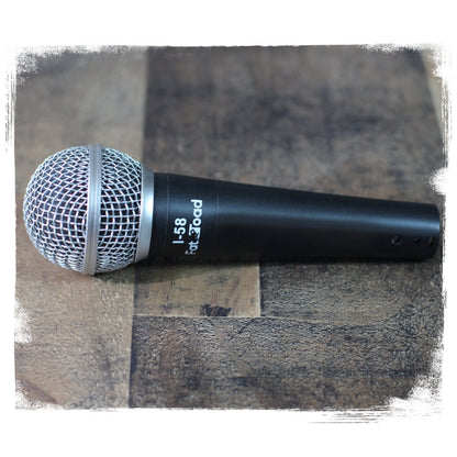 Cardioid Dynamic Microphone with Mic Clip by FAT TOAD - Vocal Handheld, Unidirectional Mic - Singing Wired Microphone for Music Stage Performances