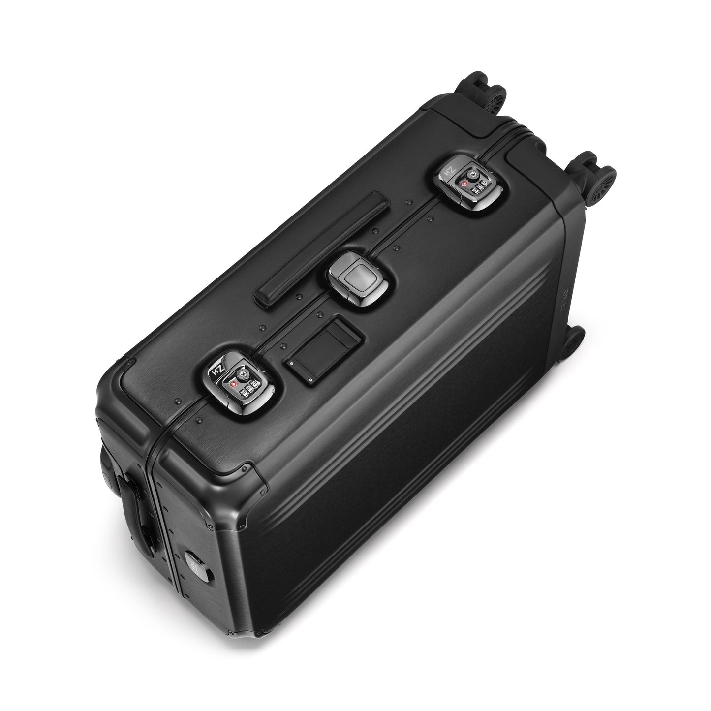 Pursuit Aluminum | Medium Travel Case