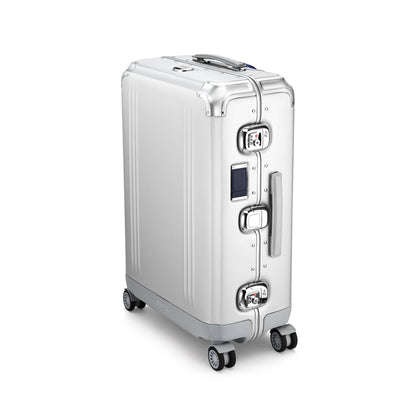 Pursuit Aluminum | Medium Travel Case