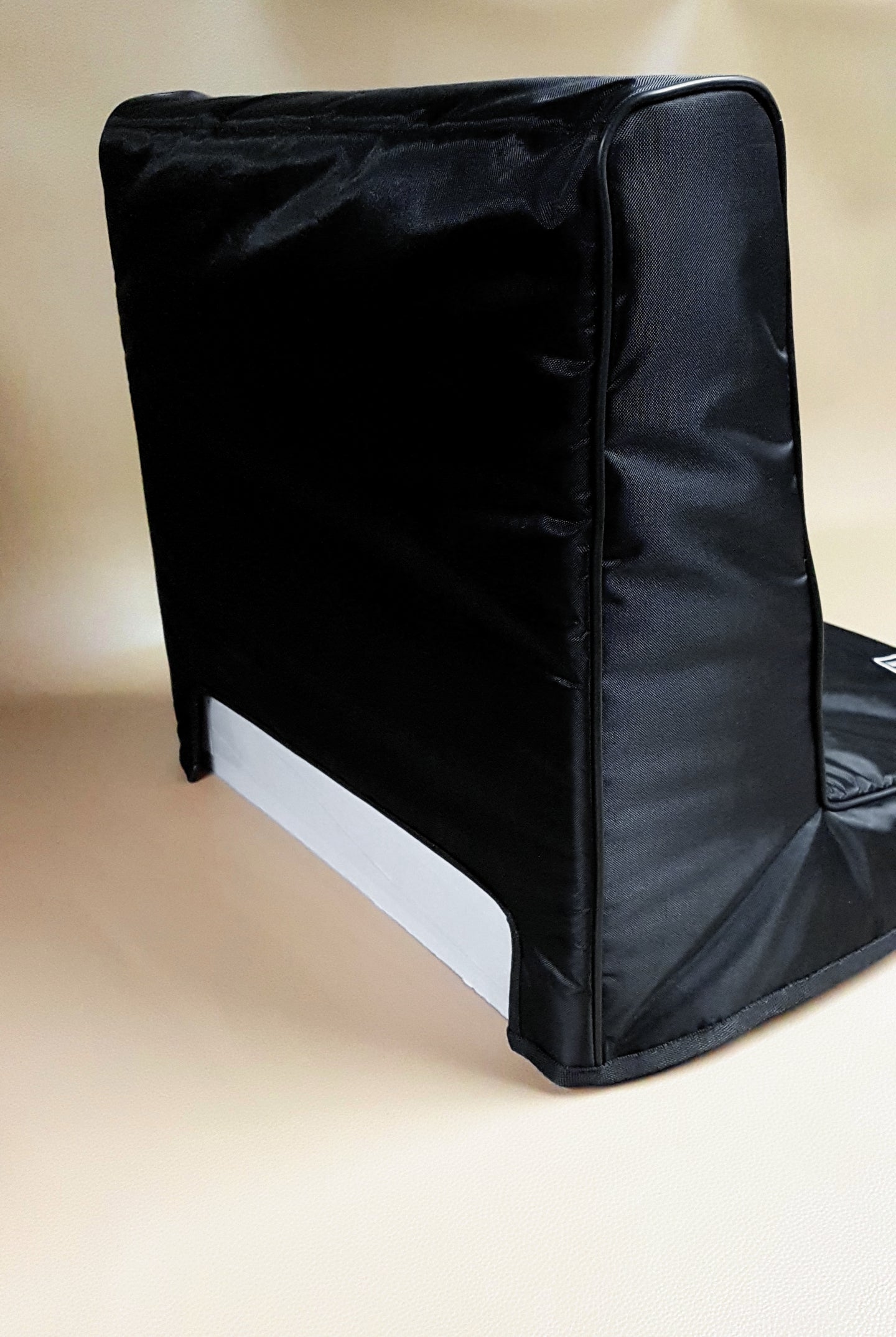 Custom padded cover for Moog Minimoog Voyager RME