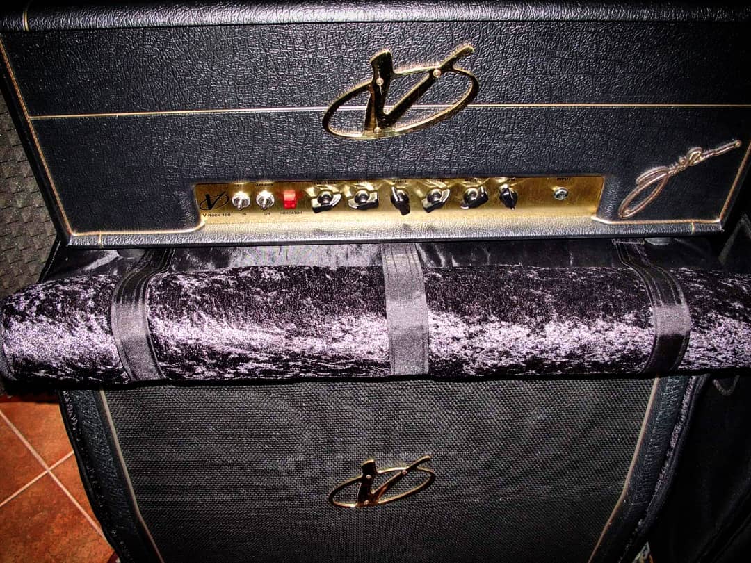 Custom padded cover (roll up front) with zippers for Hughes & Kettner Triamp Mark III 4x12 Guitar Speaker Cabinet