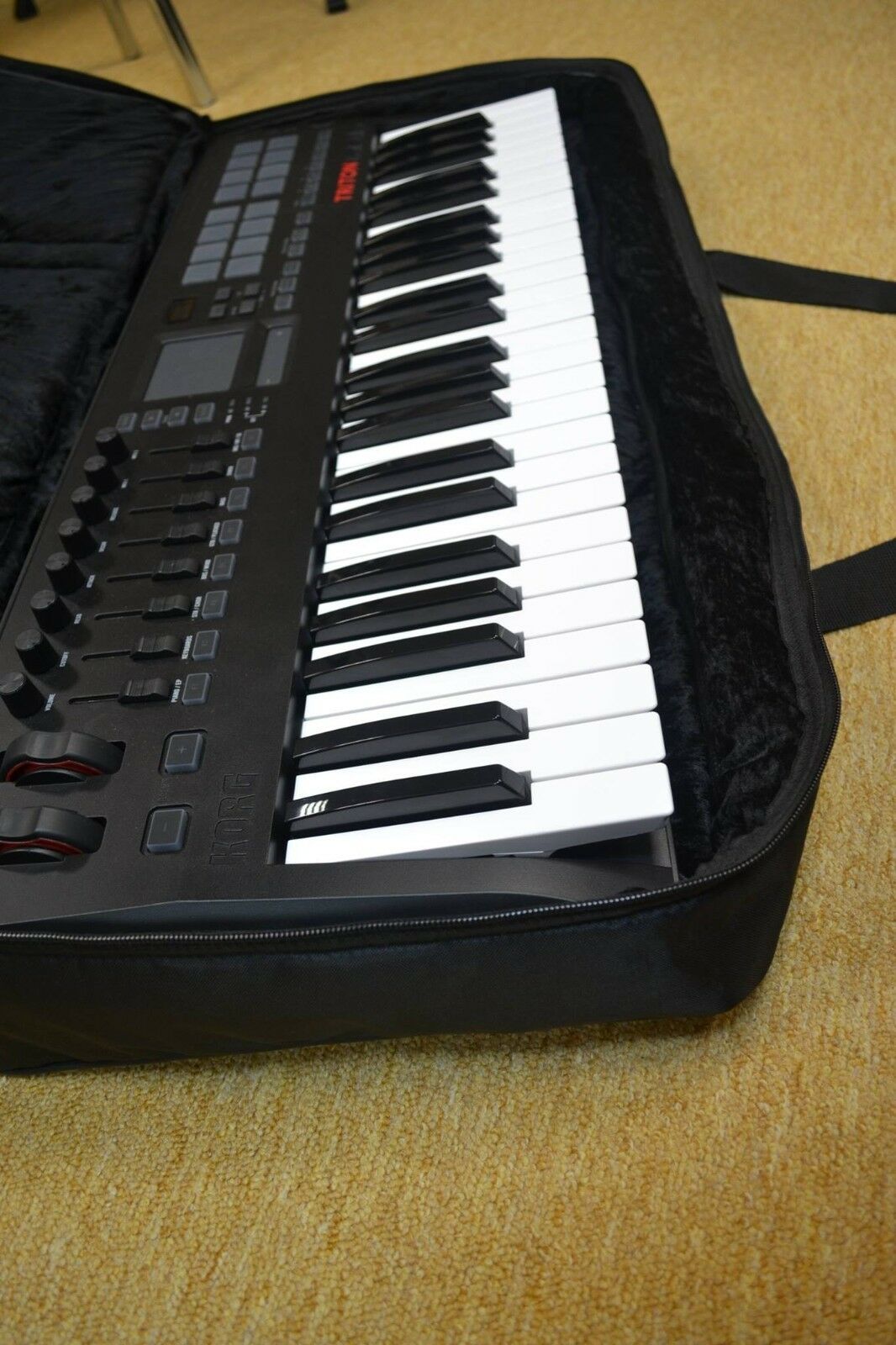 KORG Microstation 61 Key Custom Padded Keyboard and Synth Travel Bag Soft Case Inside Velvet Interior Heavy Duty Nylon Protection Slip Cover