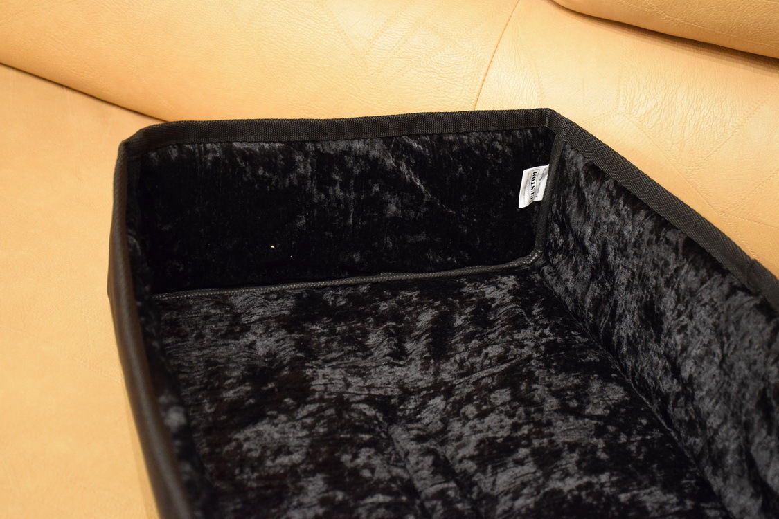 Custom padded cover for Aiwa AP-D60 turntable